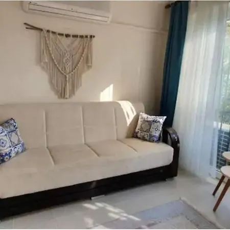 Fethiye Çiftlik'te Bahçe Katı Günlük Kiralık Ev Fethiye