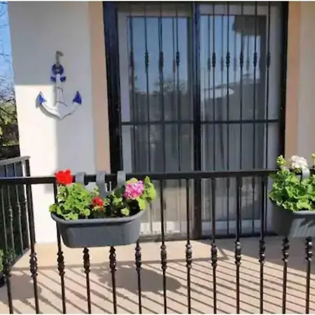 Fethiye Çiftlik'te Bahçe Katı Günlük Kiralık Ev Apartamento