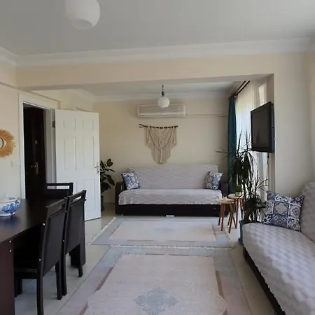 Apartamento Fethiye Çiftlik'te Bahçe Katı Günlük Kiralık Ev Fethiye
